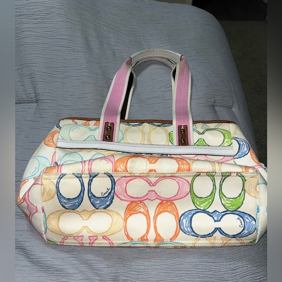 Coach Hampton Scribble Handbag, Vintage - Picture 10 of 16